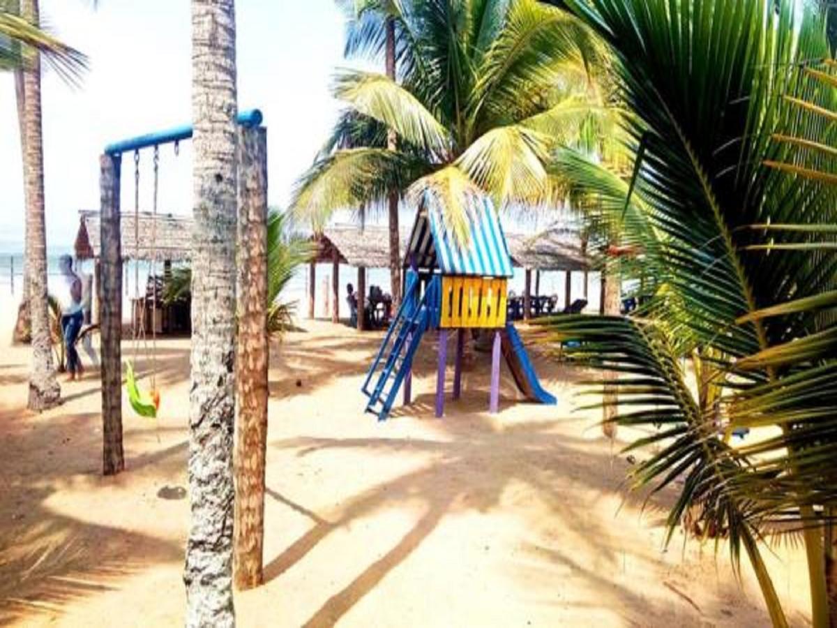 Piccola Beach Sassako Begniny 外观 照片